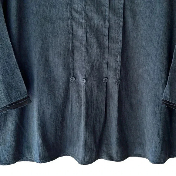 KLEĒN | NWOT | SILK & LINEN LONG SLEEVED PLEATED TOP BLOUSE | SIZE: LARGE - Picture 3 of 8